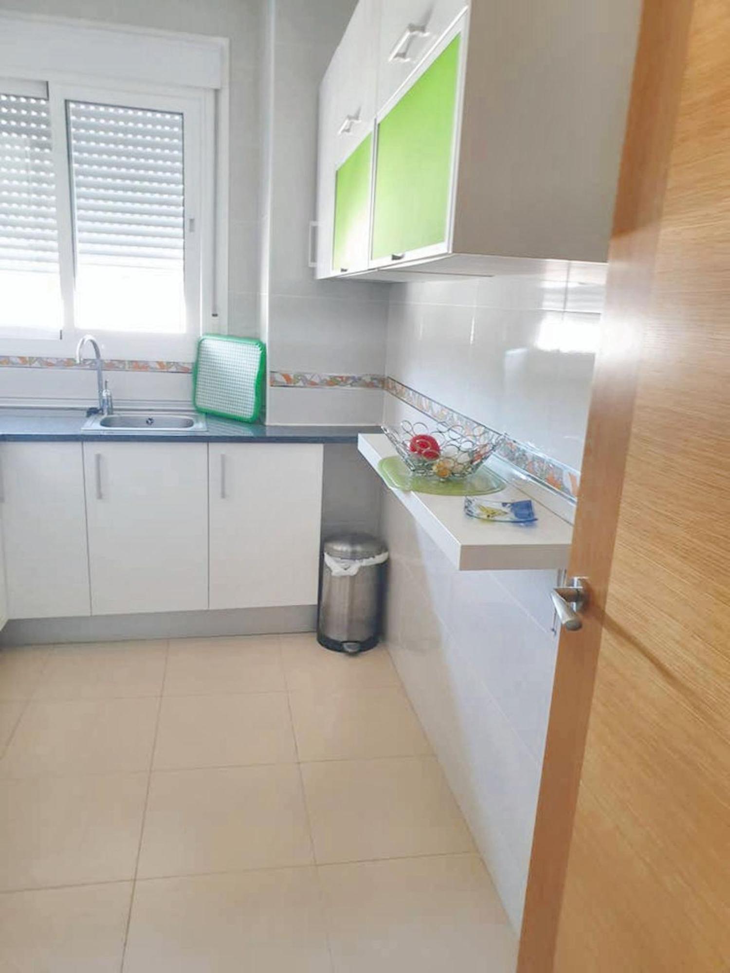 Spacious Apartment With Mountain View In Tabernas, 99 Sqm Exterior photo